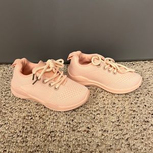 Girls Toddler Sneakers size 7
